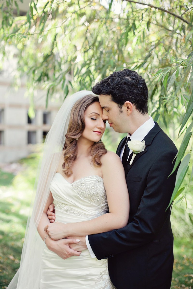Six tips for lovely wedding photos