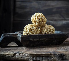 Puffed Rice Balls / Pori Urundai