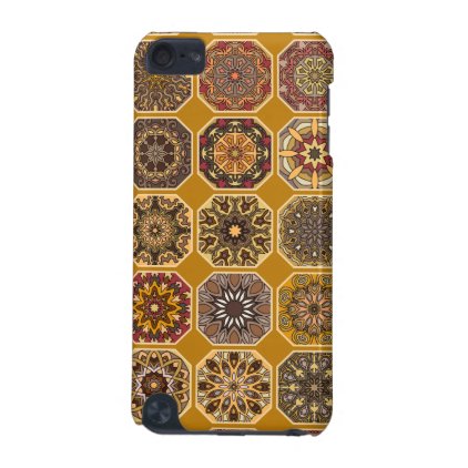 Vintage patchwork with floral mandala elements iPod touch (5th generation) case