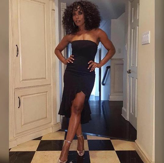 Checkout the body on 58 year old Angela Bassett