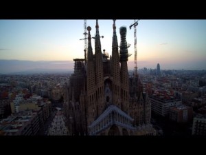 Barcelona Ciudad con Alquiler de Coche