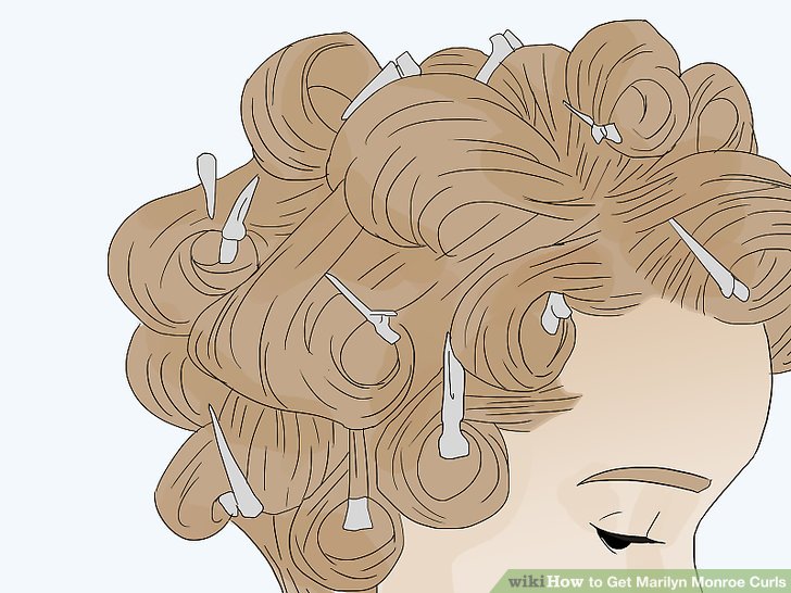 Get Marilyn Monroe Curls Step 7.jpg
