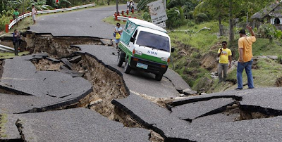.+Gempa+Bumi 10 Bencana Alam Paling Mengerikan dan Sangat Menakutkan di Dunia
