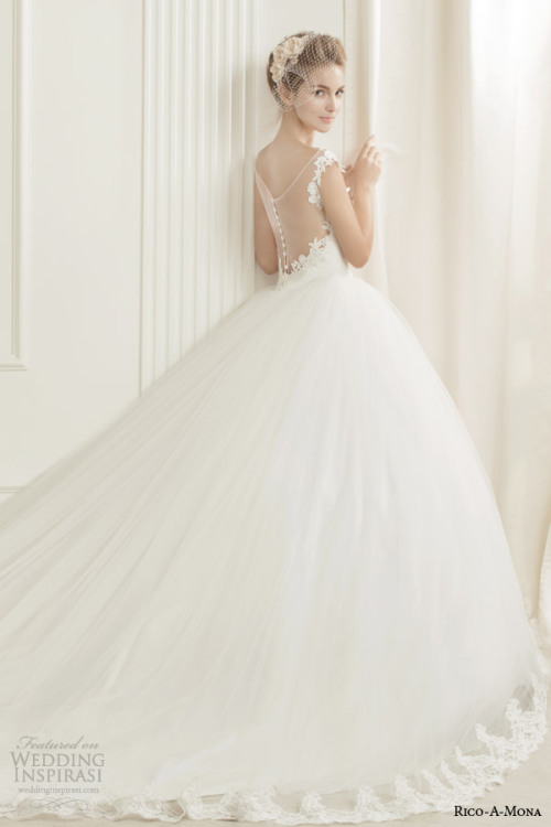 (via Rico-A-Mona Demure Bridal Collection | Wedding Inspirasi)