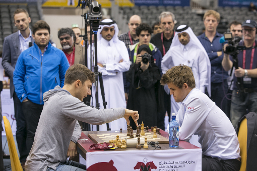 Carlsen och Karjakin i returmöte