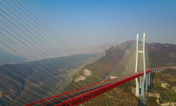 perierga.gr - Η ψηλότερη γέφυρα του κόσμου δόθηκε στην κυκλοφορία!