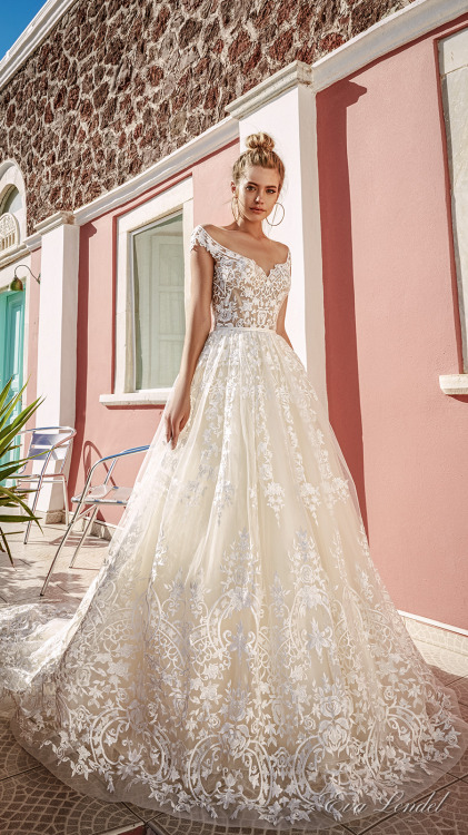 (via Eva Lendel 2017 Wedding Dresses — “Santorini” Bridal...