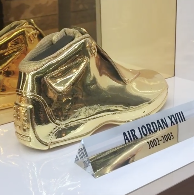 Air Jordan 18 Gold