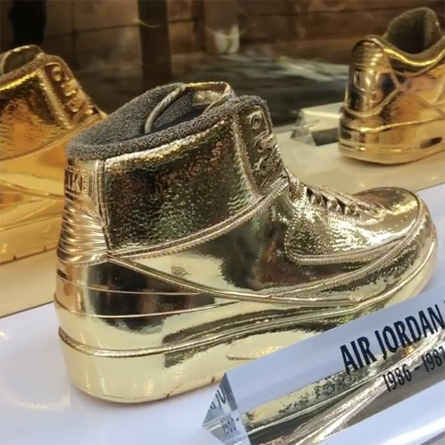 Air Jordan 2 Gold