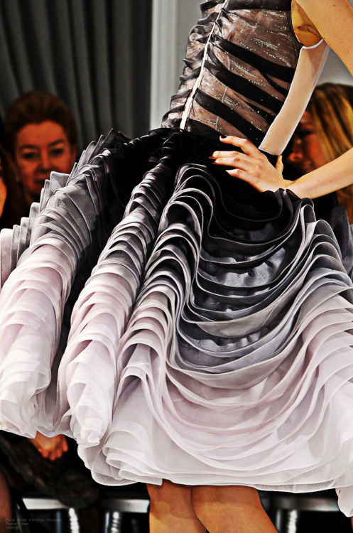 notordinaryfashion:Christian Dior Haute Couture