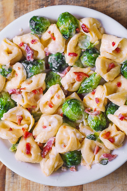 creamy brussels sprouts with bacon, easy brussels sprouts recipes, quick brussels sprouts dish
