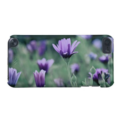 Delicate Purple Flowers iPod Touch (5th Generation) Case