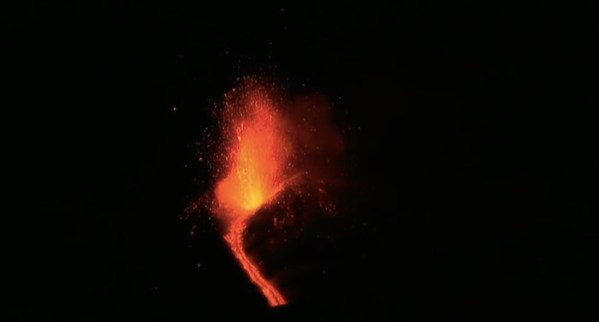 Live: Spewing eruption of Mount Etna in Italy
