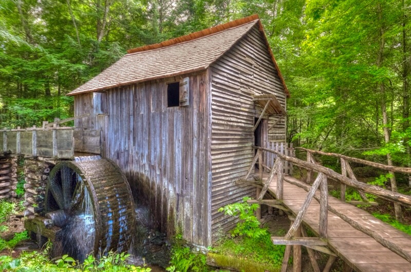 John Cable Grist Mill built in the early 1870s, Cades Cove, Great Smoky Mountains.