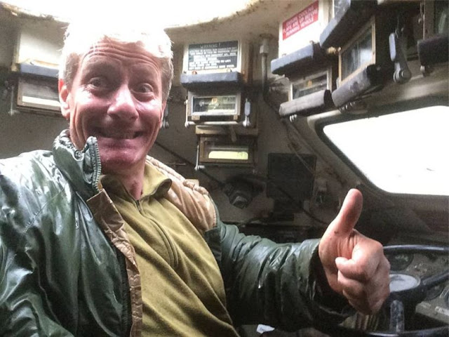 This Man Bought An Old Tank For £30K And Unexpectedly Found Something Inside That Change His Life Forever!