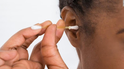 5 Reasons To Stop Cleaning Your Ear Wax Out