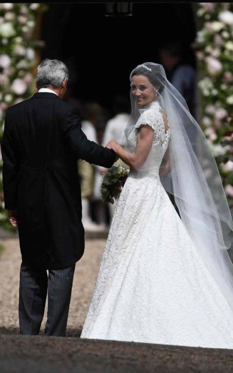 Pippa Middleton has arrived for her wedding wearing a...