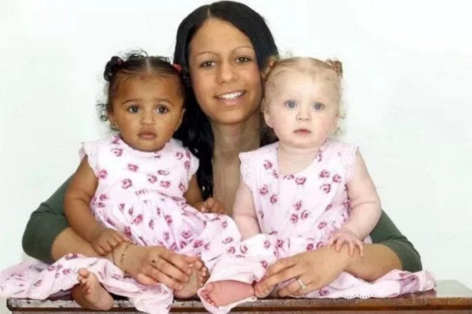 Check out these biracial twins cuties (photos)