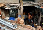 Nhà dân biến thành "hầm" sau dự án đường đắt kỷ lục ở Hà Nội