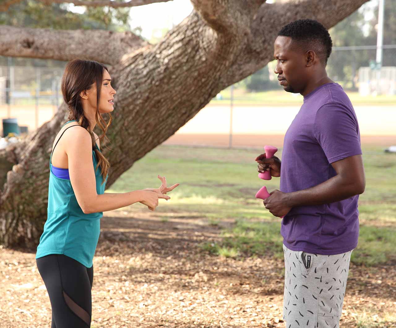 NEW GIRL: L-R: Guest star Megan Fox and Lamorne Morris in the "Wig" episode of NEW GIRL airing Tuesday, Feb. 16 (8:00-8:30 PM ET/PT) on FOX. Â©2016 Fox Broadcasting Co. Cr: Adam Taylor/FOX