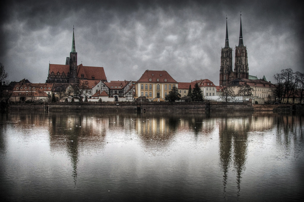 wroclaw: the waterfront