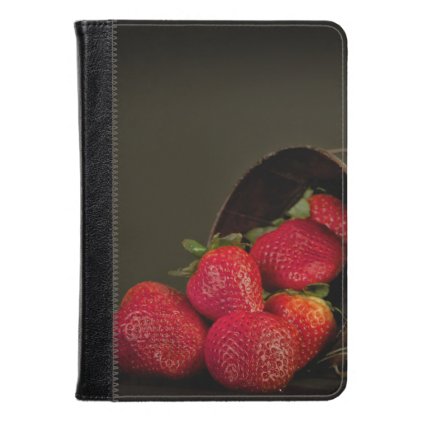 Sweet red strawberries kindle case