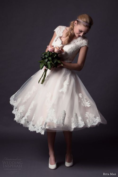 Find your dream wedding dress, visit us at WeddingInspirasi.com