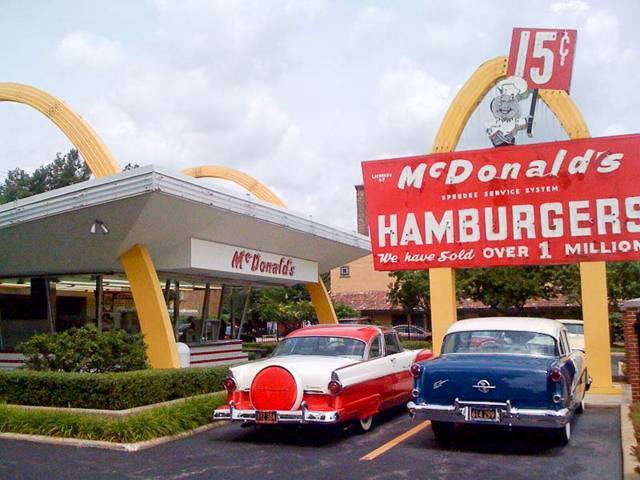 Who Remembers when McDonalds looked like this