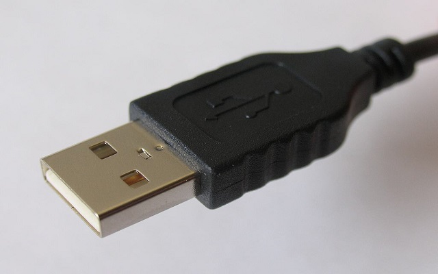 وداعا منفذ USB الشهير وهذا هو البديل الجديد ! إستعدوا لتوديعه