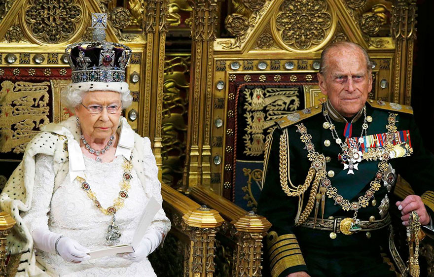 queen-speech-brexit-trolling-prime-minister-united-kingdom-27