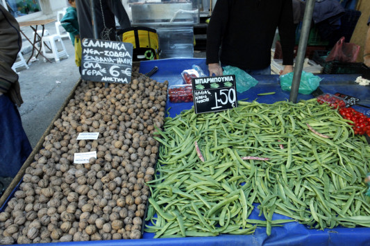 Θεσσαλονίκη: Κουπόνια για αγορές προϊόντων από λαϊκές αγορές - Ποιοι είναι οι δικαιούχοι...