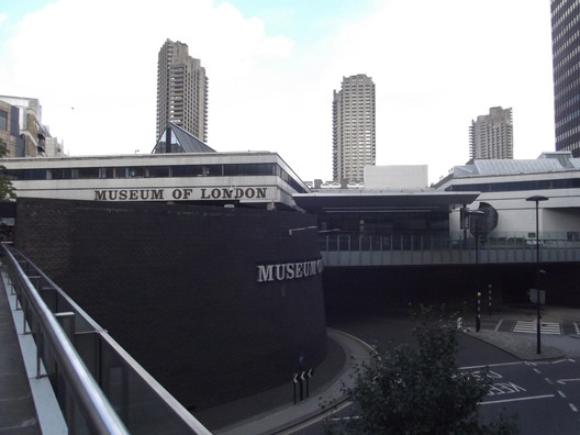 The existing Museum of London, the site of the future Centre for Music. Image © Flickr user ell-r-brown. Licensed under CC BY 2.0