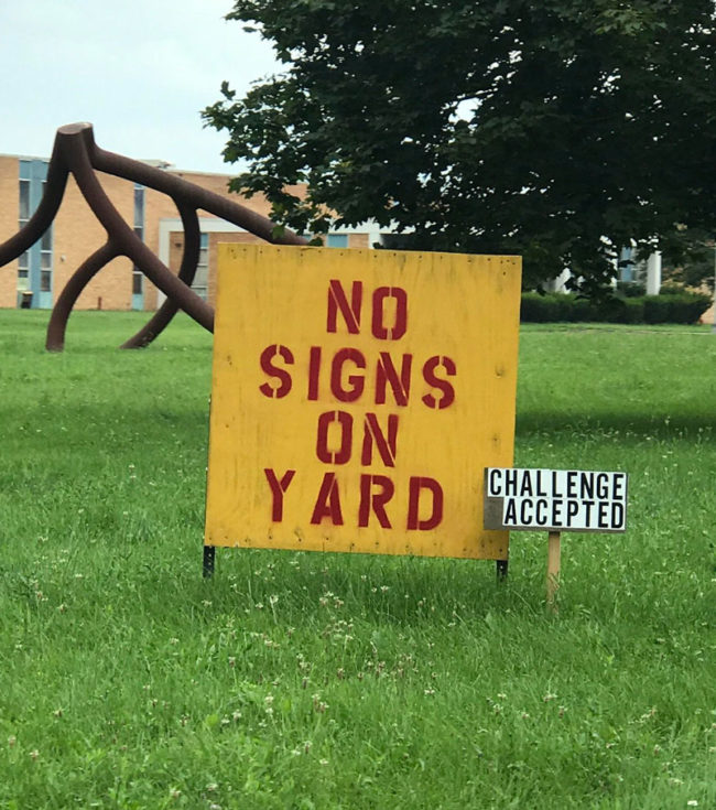 No signs on yard
