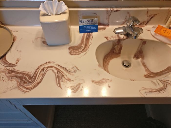 This Counter Looks Like Someone Smeared Shit On It