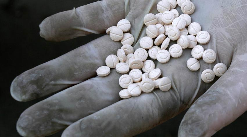 Σύλληψη 32χρονου στον Βόλο με 27 ναρκωτικά χάπια