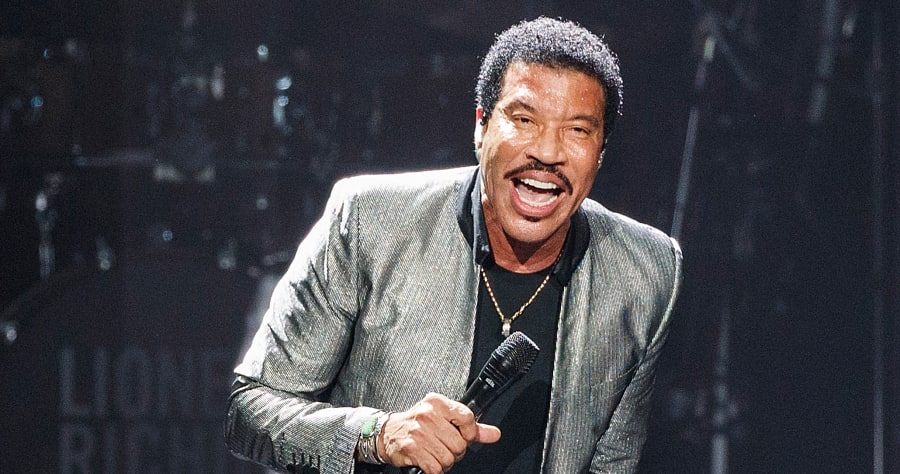 Lionel Richie Performs At Rogers Arena