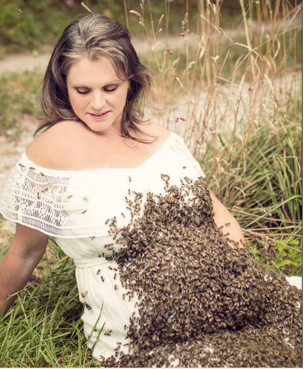 Woman who posed with bees during maternity shoot suffers stillbirth