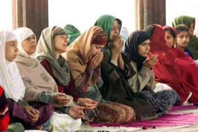 Agar Diterima Bekerja, Muslimah India Diminta Lepas Hijab