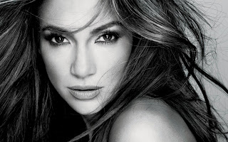Jennifer Lopez beautiful female singers 