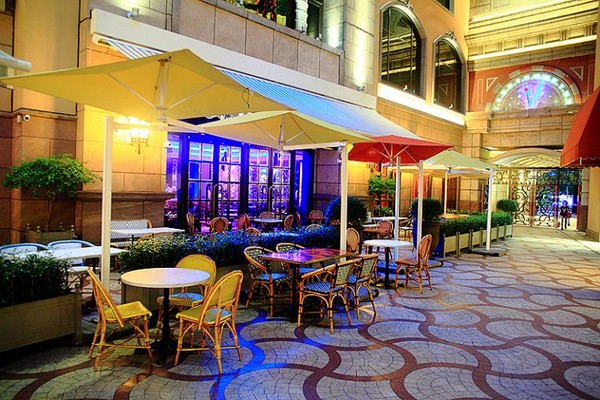 ▲文華精品Café de Lugano盧卡諾歐風餐酒館。（圖／萍子提供）