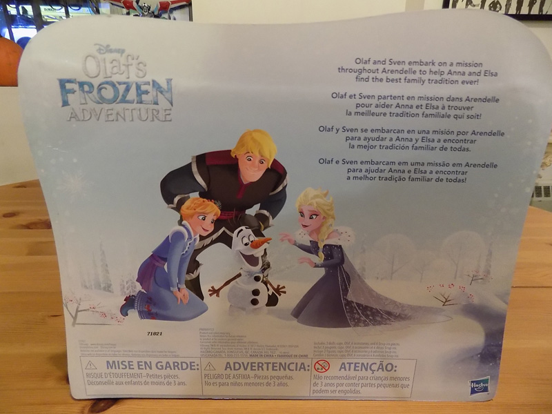 Olaf's Frozen Adventure Arendelle Traditions Collection