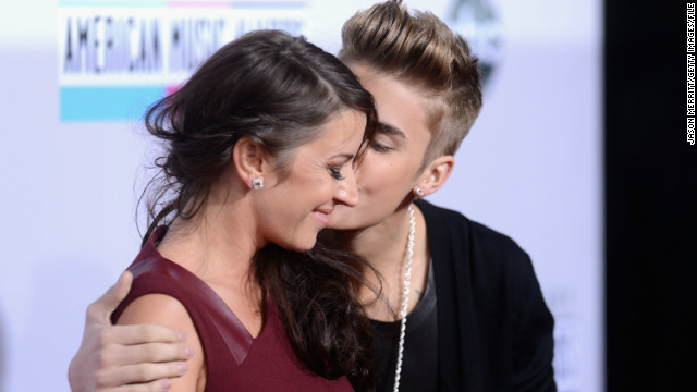 Bieber's relationship with Selena Gomez <a href='http://ift.tt/1hsZRMW'>seemed to end</a> at the end of 2012, although their actions sparked rumors of reconciliation just about every other week. Regardless of their on-again, off-again status, Bieber chose to take his mom, Pattie Mallette, as his date to the 2012 American Music Awards.