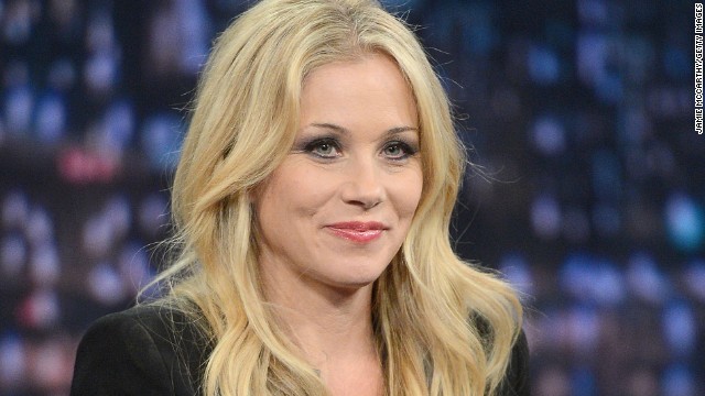 Actress Christina Applegate had a bilateral mastectomy in 2008. <a href='http://ift.tt/18Lg3Gb' target='_blank'>Doctors had diagnosed her</a> with cancer in her left breast and offered her the options of either radiation treatment and testing for the rest of her life or removal of both breasts.