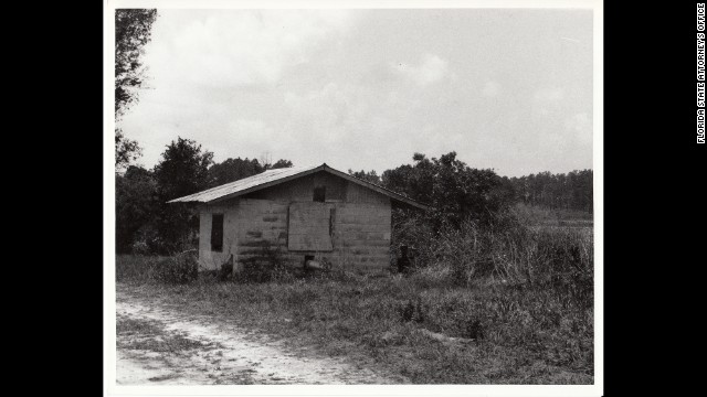 In 1987, the area surrounding this pump house and dirt road in Mascotte, Florida, became the scene of a crime with repercussions that are still being felt nearly 30 years later. Click through the gallery for details of the case, including more crime scene and evidence photos from <a href='http://ift.tt/1fFHQsH' target='_blank'>CNN's "Death Row Stories."</a>
