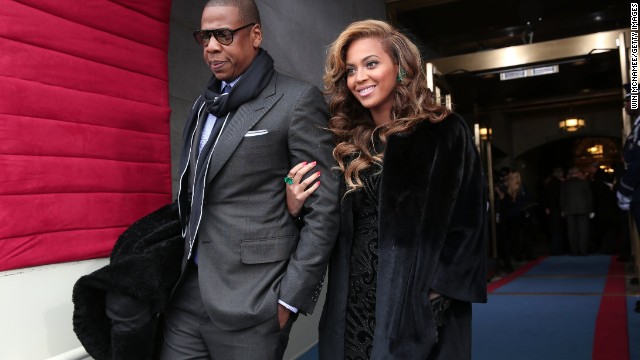 And their status as a celebrity power couple is well-earned. With an estimated income of $95 million, Mr. and Mrs. Carter were the highest-paid couple of 2013, <a href='http://ift.tt/16HF6to' target='_blank'>according to Forbes magazine</a>. Here are a few more lovebirds who are playing in their league: