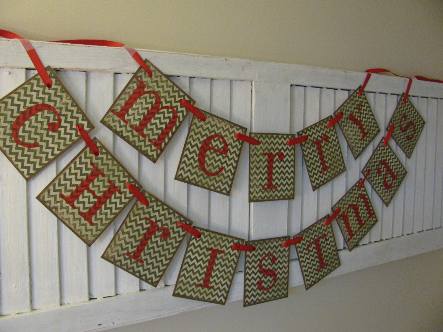 Merry Christmas Banner Sign Garland Red and Green Chevron Bunting Great Fireplace Decoration or Christmas Card Photo Prop