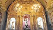 Interior con preciosas imágenes y alegorías de la Orden Franciscana.