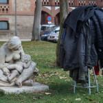 L'acció i l'estatua de la Maternitat