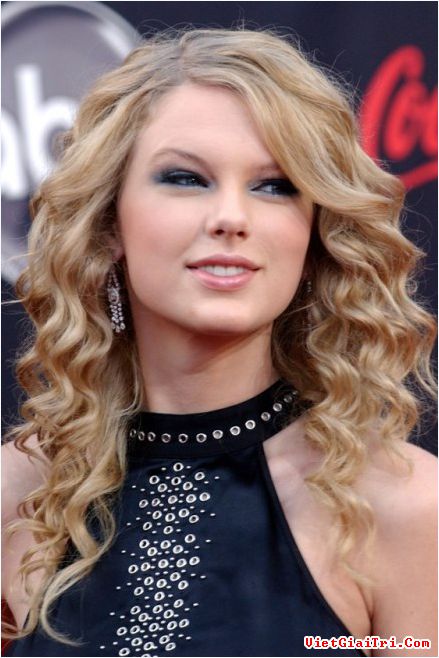 ec4826469b66d0d66acfaae94ae72990 Muôn kiểu tóc đẹp như Taylor Swift