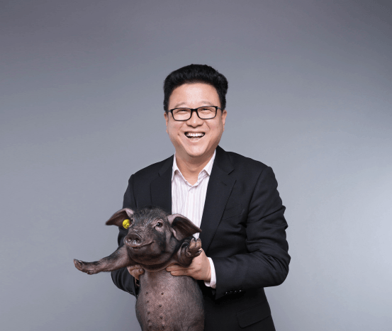 William Ding, billionaire pig farmer